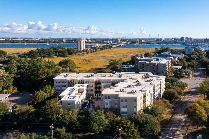 498 Albemarle Rd #310, Charleston, SC 29407