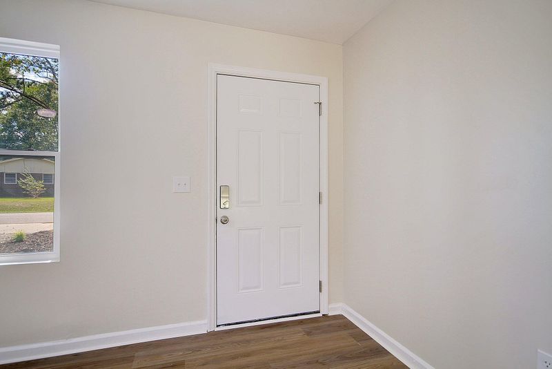 4478 Kindlewood Dr, Ladson, SC 29456