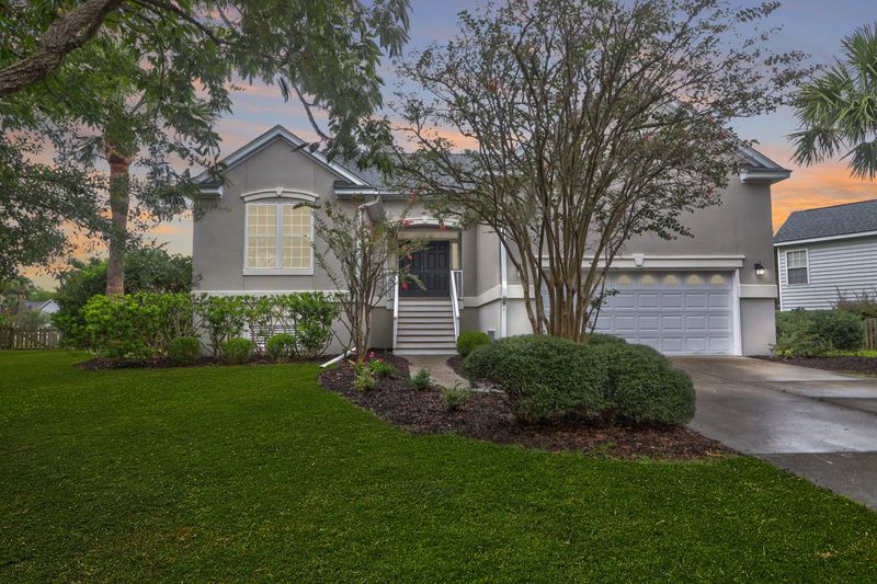 2680 Magnolia Woods Dr, Mount Pleasant, SC 29464