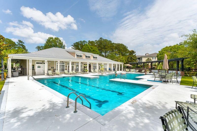 1502 Basildon Rd, Mount Pleasant, SC 29466