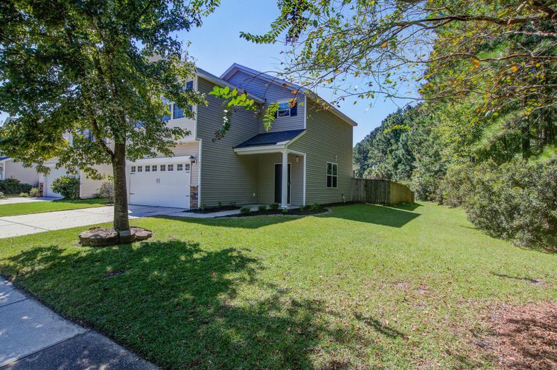 285 Cameron St, Summerville, SC 29486