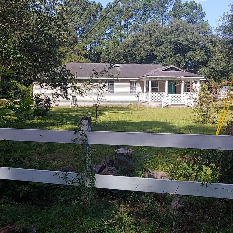 8356 Laurie Rd, Adams Run, SC 29426
