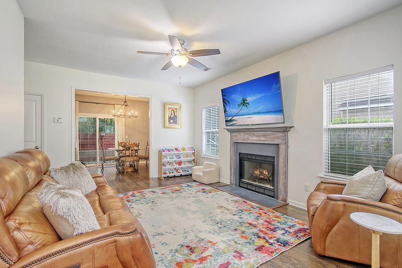 1954 Treebark Dr, Charleston, SC 29414