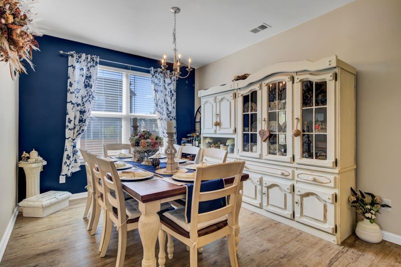 182 Meadow Wood Rd, Summerville, SC 29486