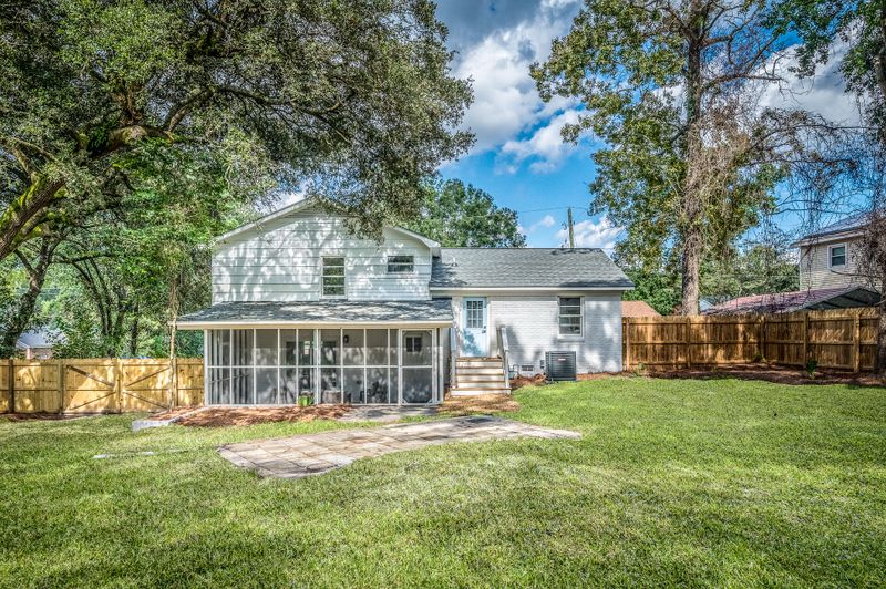 7677 Picardy Pl, North Charleston, SC 29420