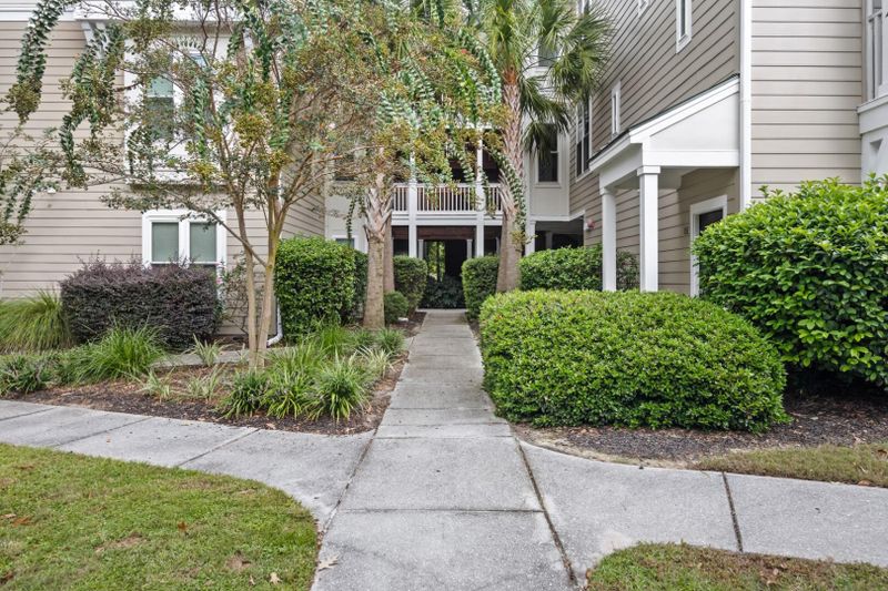 2313 Egret Crest Ln, Charleston, SC 29414