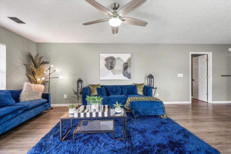 300 Wilderland Ct, Moncks Corner, SC 29461