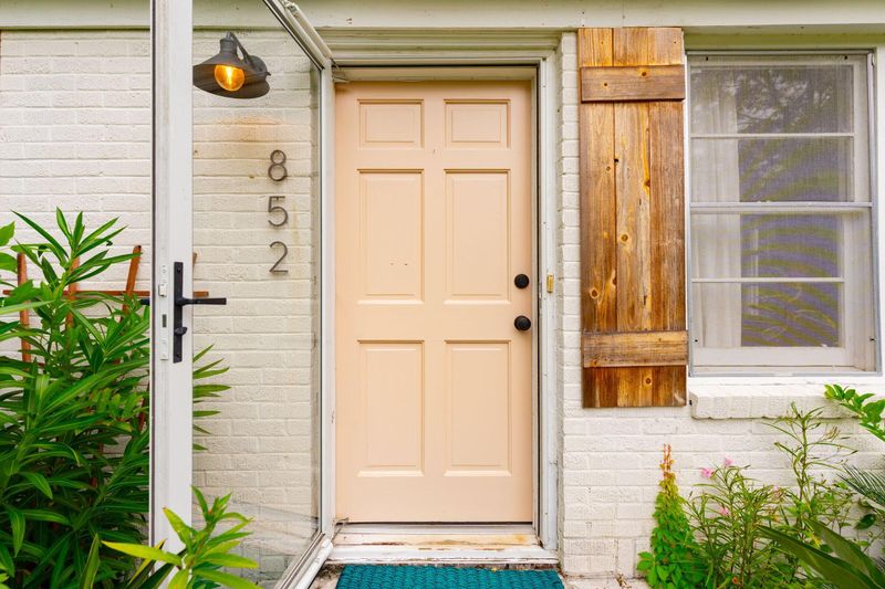 852 Centerwood Dr, Charleston, SC 29412
