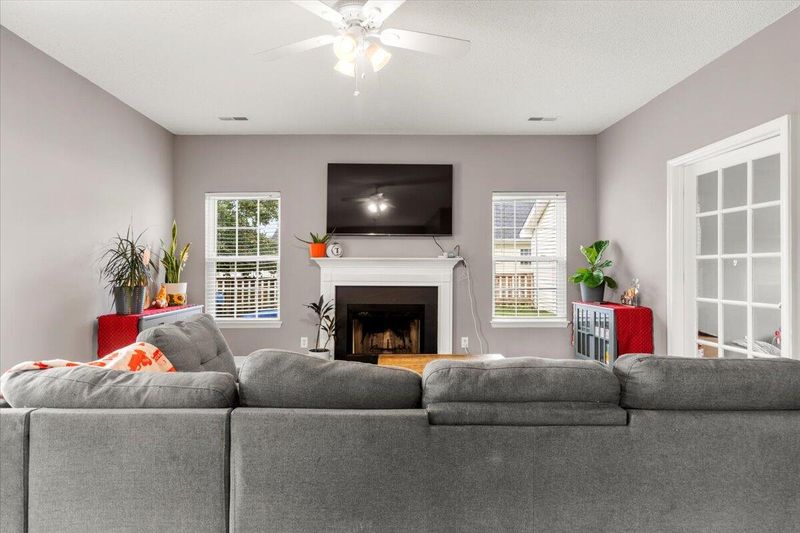 158 Moon Dance Ln, Summerville, SC 29483