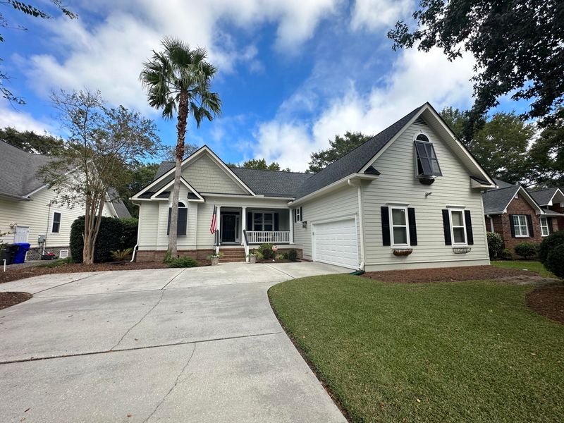 1337 National Dr, Mount Pleasant, SC 29466