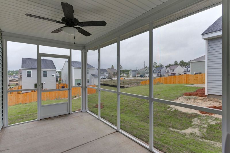 320 O'leary Cir, Summerville, SC 29483