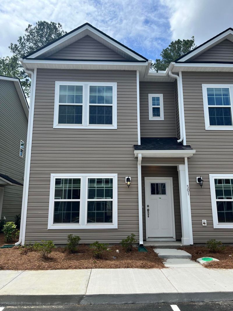 501 Twin Rivers Dr, Wando, SC 29492