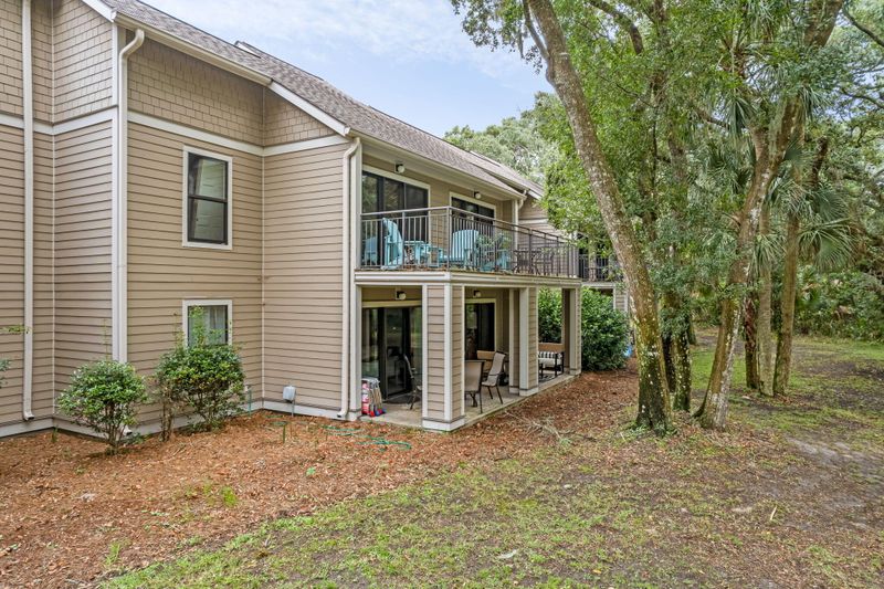 151 High Hammock Dr, Seabrook Island, SC 29455