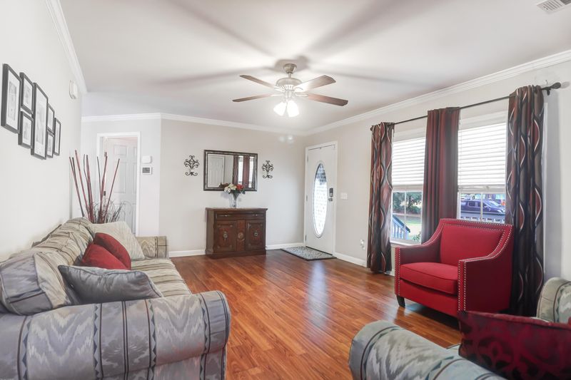 5859 Octavia Ave, Ravenel, SC 29470