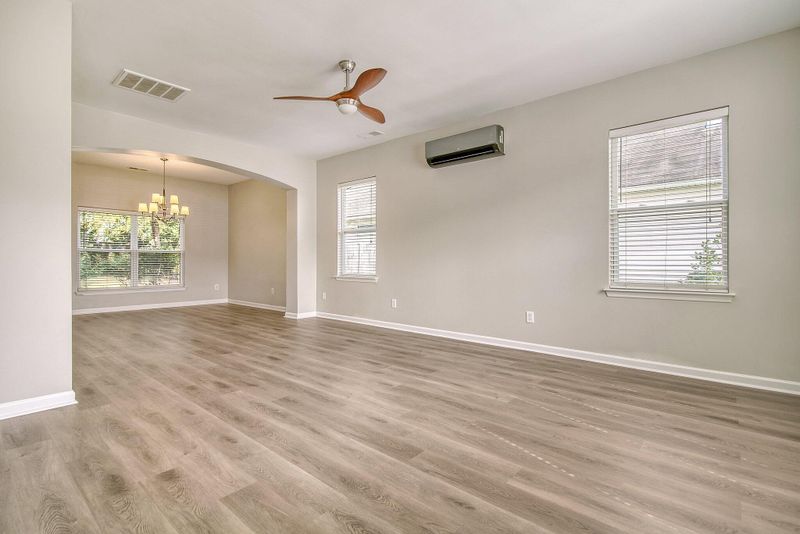 105 Deerpath Trl, Summerville, SC 29486