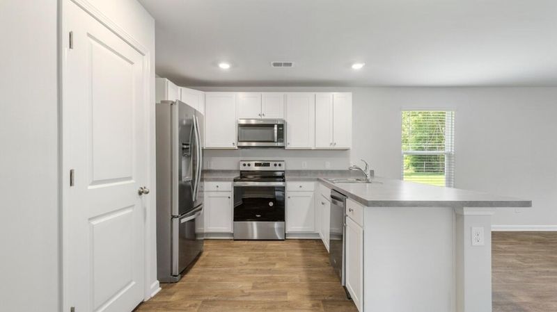 115 Carolina Groves Blvd, Moncks Corner, SC 29461
