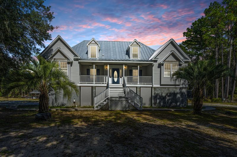 2264 Hwy 174, Edisto Island, SC 29438
