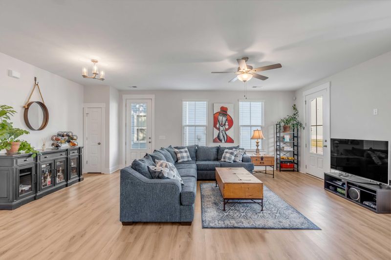 4504 Finn Blvd, North Charleston, SC 29405
