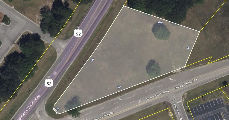 601 Stony Landing Rd, Moncks Corner, SC 29461
