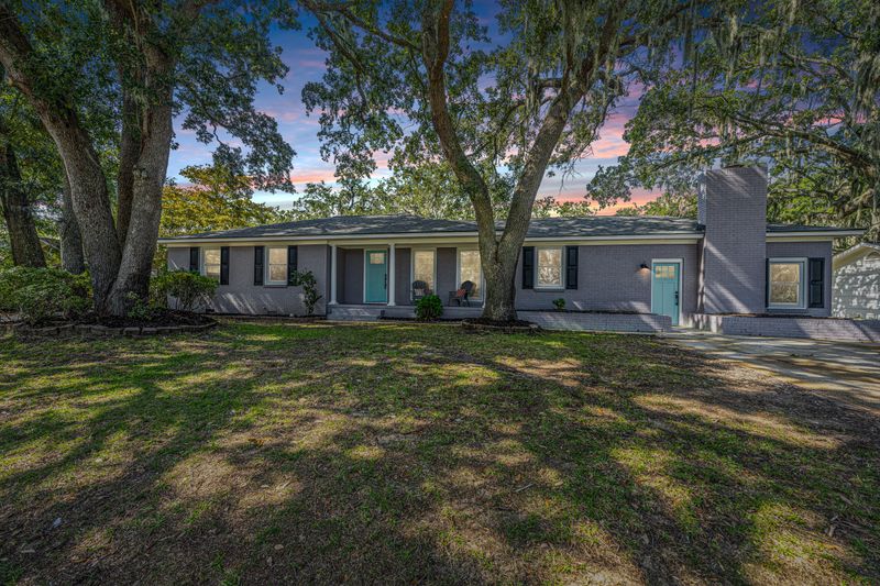 912 Preston Rd, Charleston, SC 29412