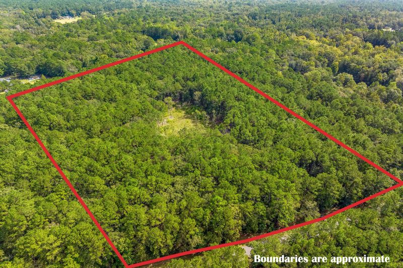 1830 Longcreek Rd, Wadmalaw Island, SC 29487