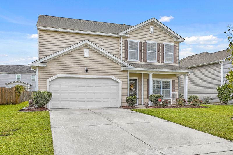 425 Mountain Laurel Cir, Goose Creek, SC 29445