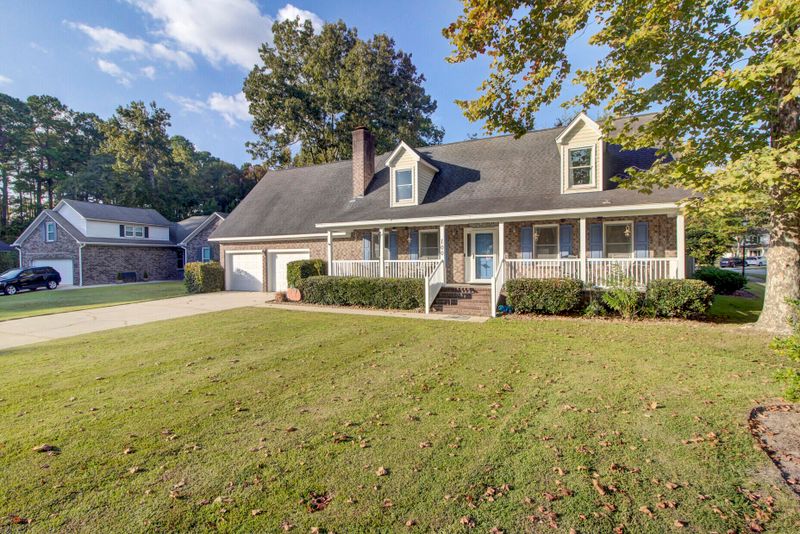 100 Derby Ct, Goose Creek, SC 29445