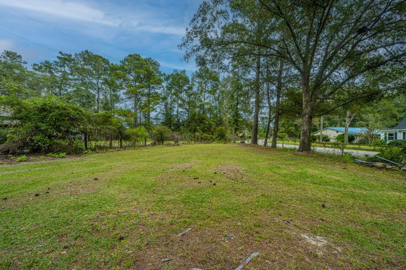 120 Markie Rd, Summerville, SC 29486