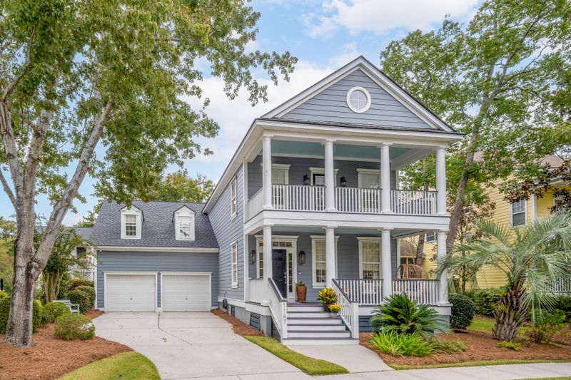 1147 Blakeway St, Daniel Island, SC 29492