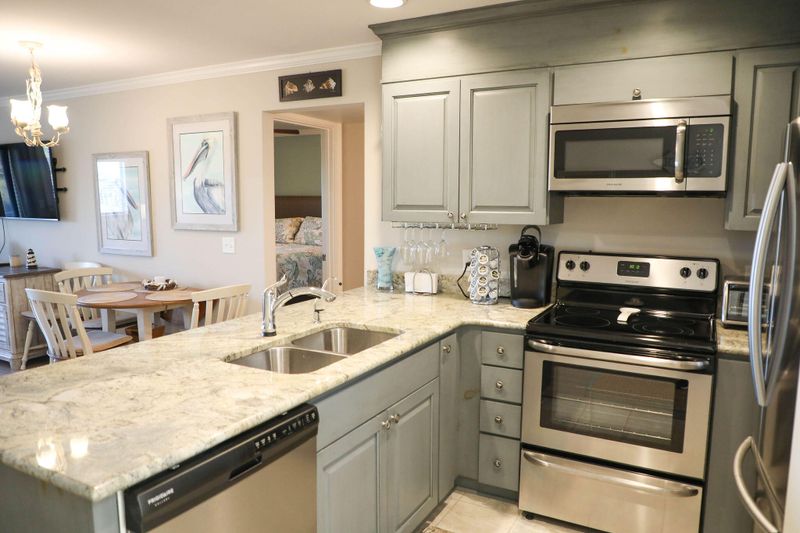 3701 Docksite Rd #110, Edisto Island, SC 29438
