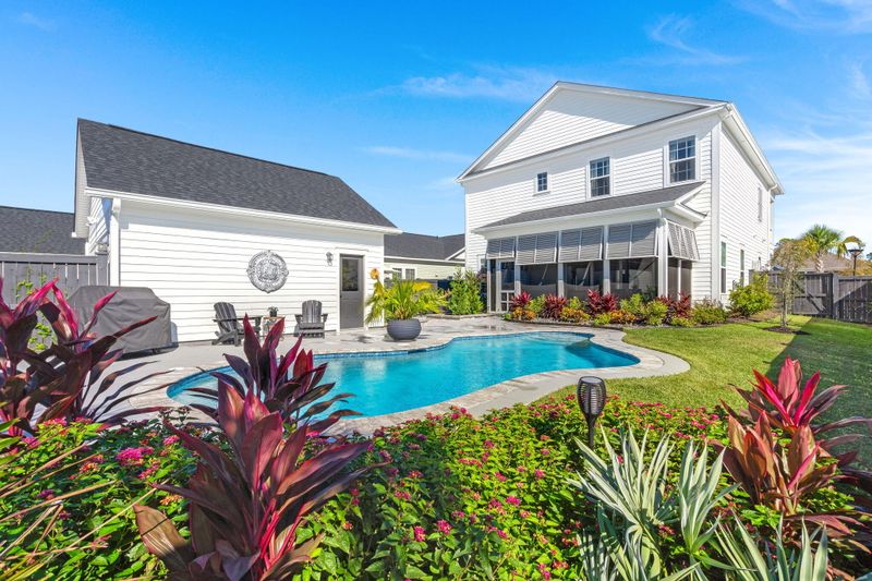201 Winding Branch Dr, Summerville, SC 29486