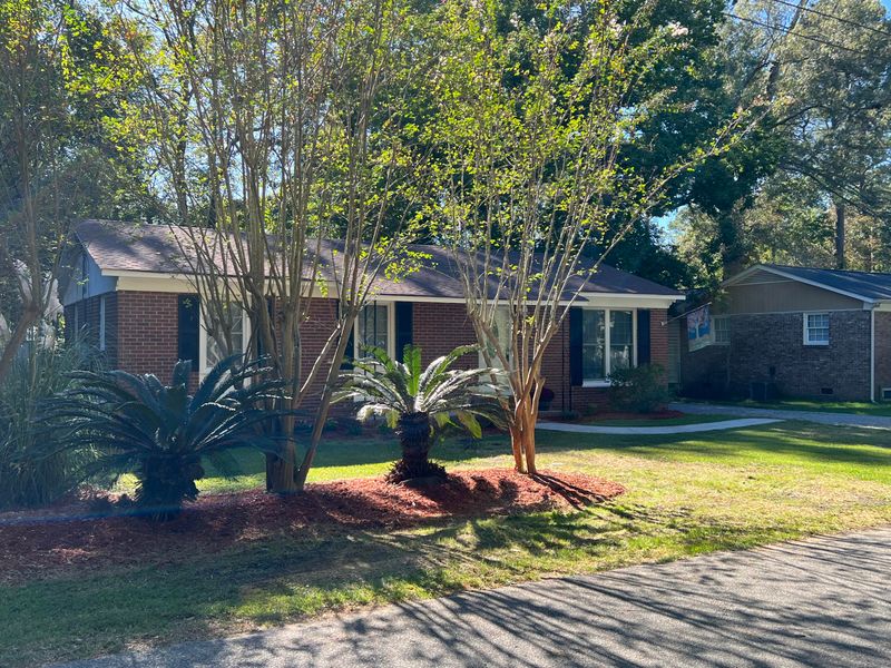 7193 Tanglewood Dr, North Charleston, SC 29418