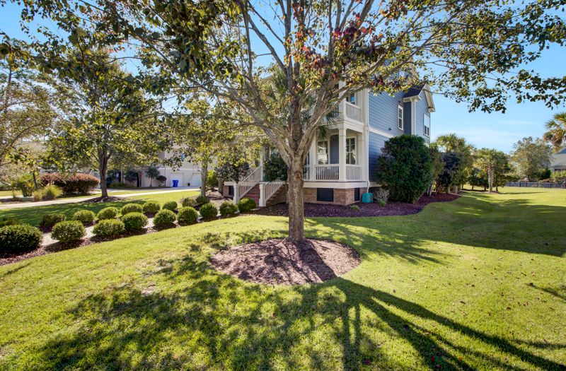 2851 River Vista Way, Mount Pleasant, SC 29466