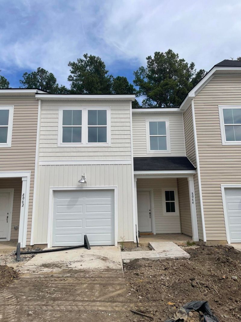 8064 Reagan Way, North Charleston, SC 29418