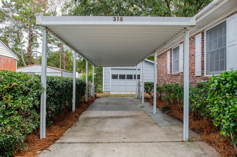 318 Cabell St, Charleston, SC 29407