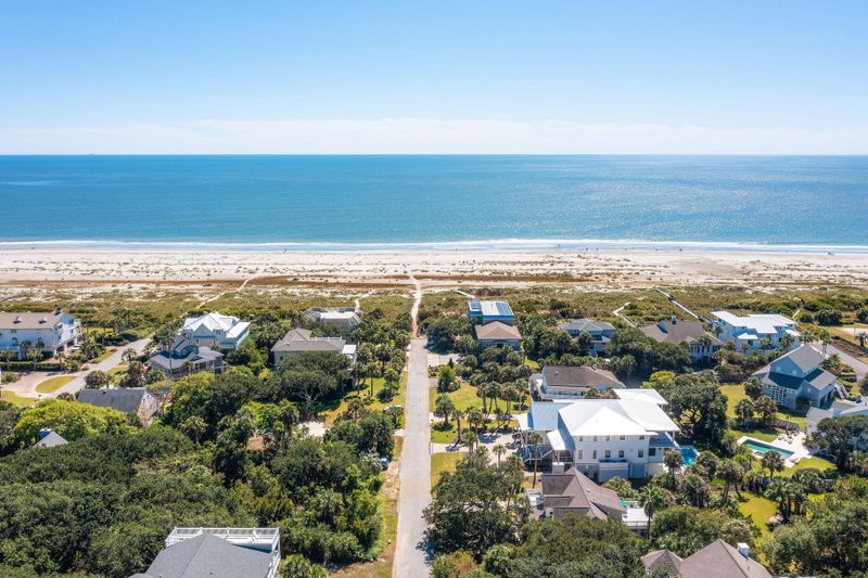 8 49th Ave, Isle Of Palms, SC 29451