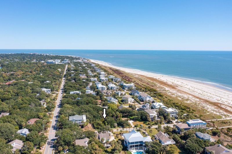 8 49th Ave, Isle Of Palms, SC 29451