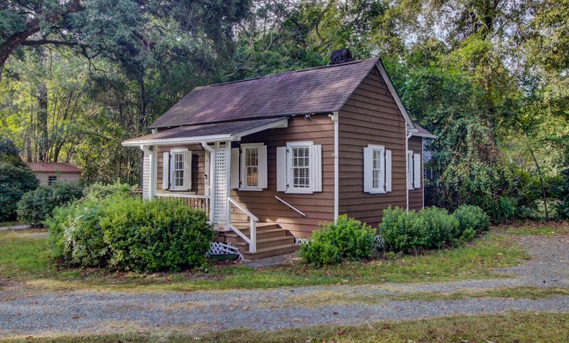 115 Marion Ave, Summerville, SC 29483