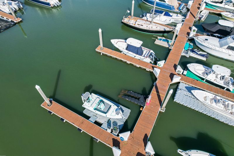 41 41st Ave #G-9, Isle Of Palms, SC 29451