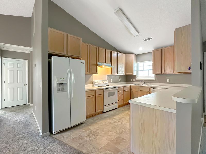 190 Jupiter Ln, Summerville, SC 29483