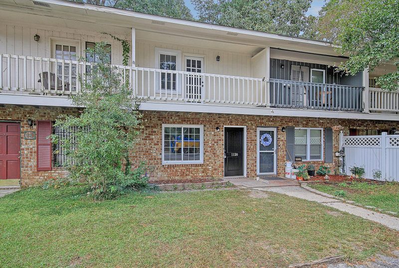 112 Kimeran Ln #B, Summerville, SC 29485