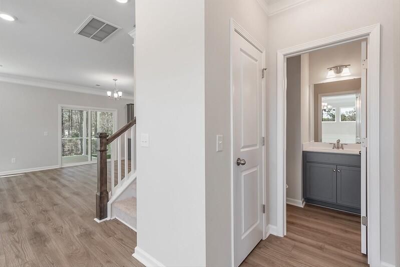 122 Ashley Cove Way, Summerville, SC 29483