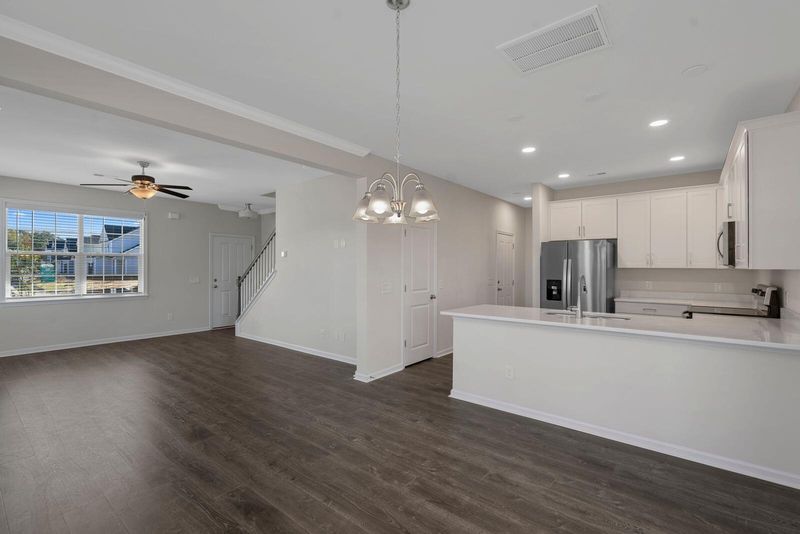 8681 Windsor Hill Blvd, North Charleston, SC 29420