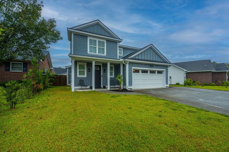 1202 Starling Rd, Hanahan, SC 29410