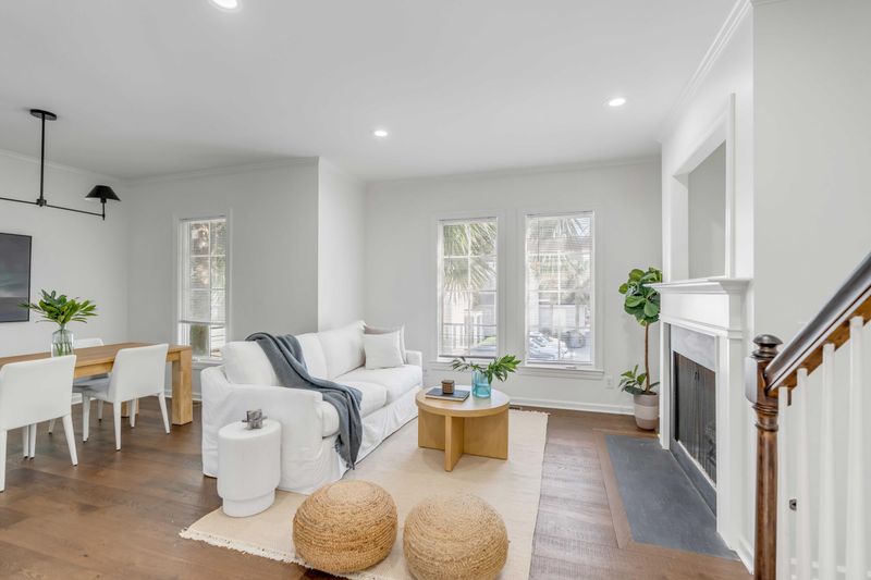 152 Spring St #F, Charleston, SC 29403