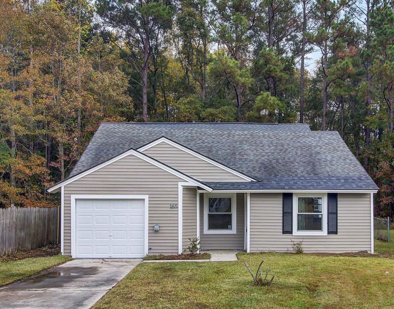 165 Tabby Creek Cir, Summerville, SC 29486