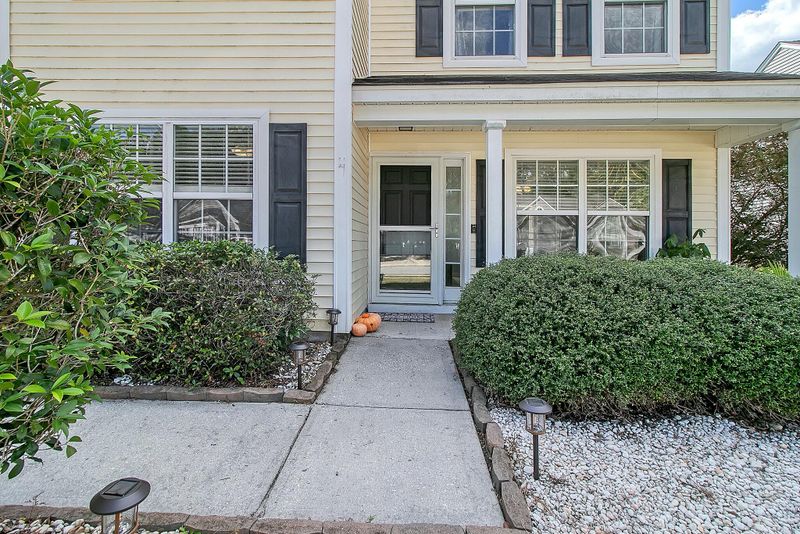 1365 Palm Cove Dr, Charleston, SC 29492