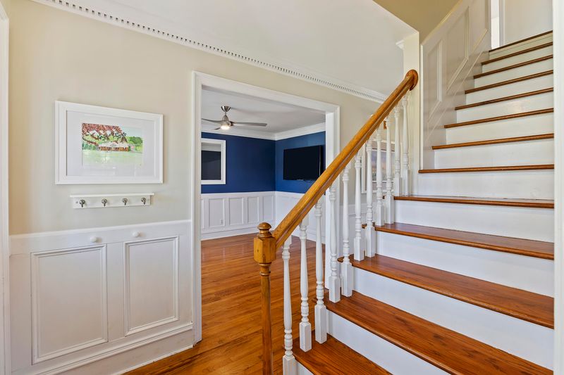 1559 Longview Rd, Mount Pleasant, SC 29464