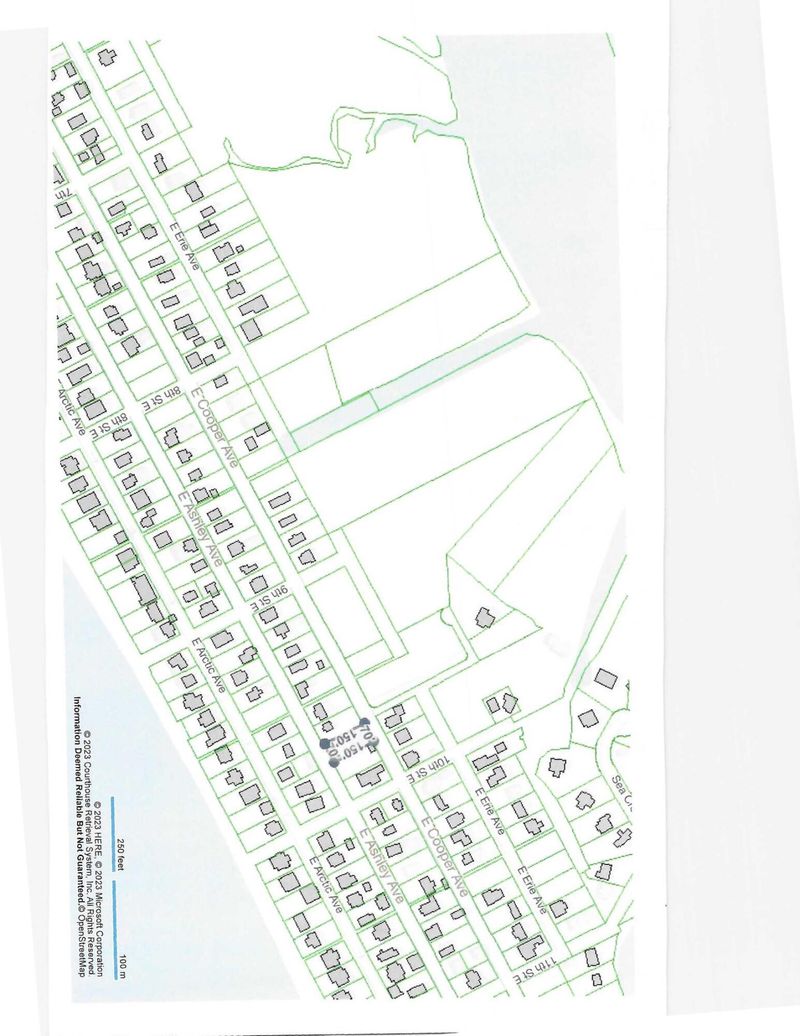916 E Ashley Ave, Folly Beach, SC 29439