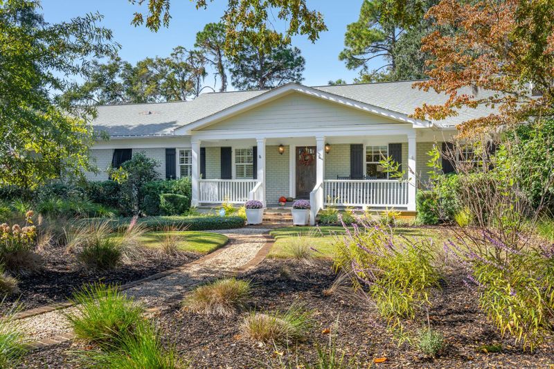 509 Pelzer Dr, Mount Pleasant, SC 29464